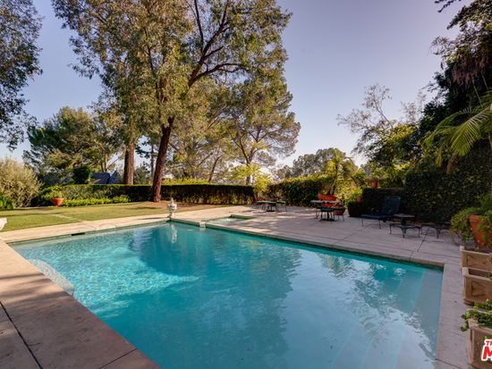 2656 Aberdeen Ave, Los Angeles, CA 90027 | Zillow
