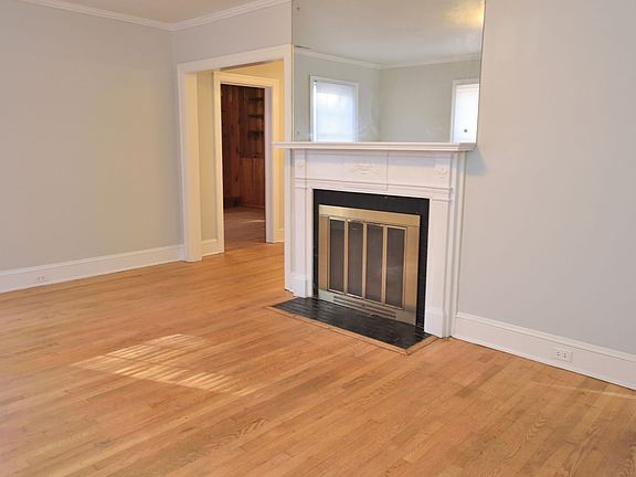 4th image of 634 Piedmont Ave
