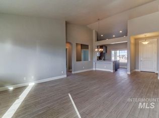 1105 Overland Trl, Saint Middleton, ID 83644