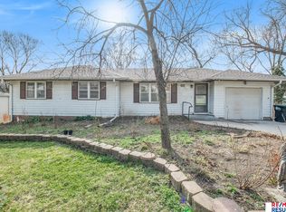 3434 N 81st St, Omaha, NE 68134
