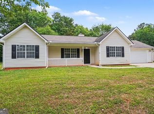 66 Mallie Ct, Hampton, GA 30228
