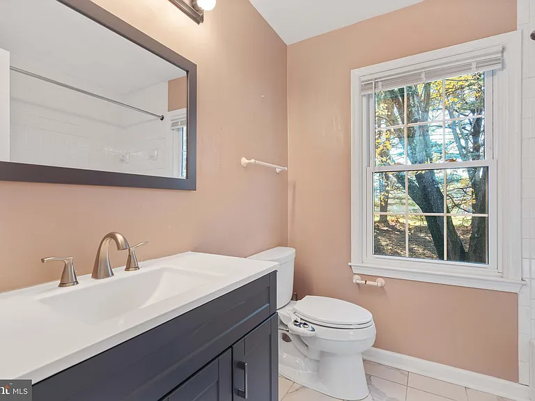 2621 John Milton Dr — Photo 30
