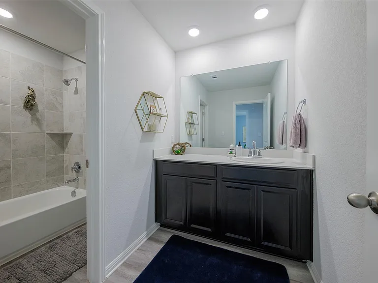 821 Lone Peak Way — Photo 26