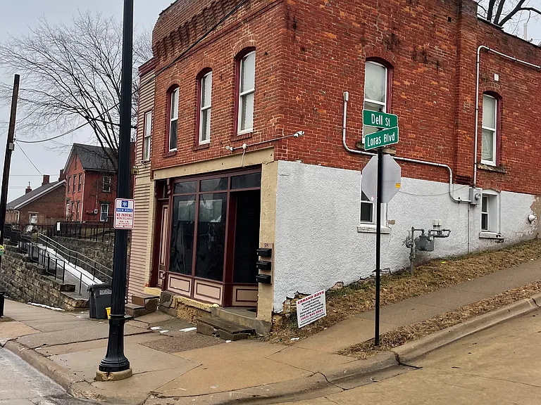 514 Loras Blvd #1 — Photo 8