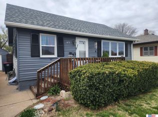 423 N 19th St, Beatrice, NE 68310
