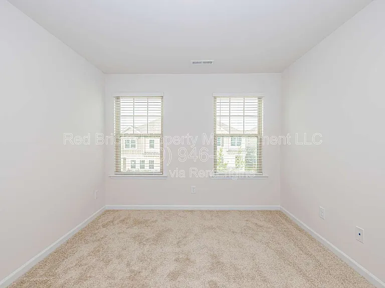 317 Planters Trace Ln — Photo 24