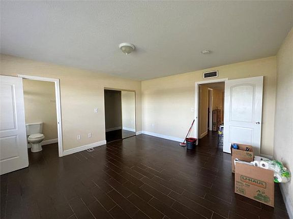 2nd image of 7106 NW 169th St #7108