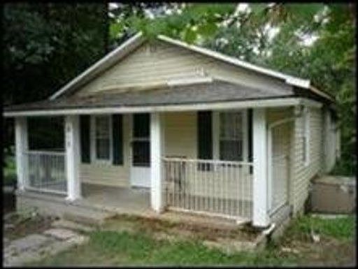 1st image of 815 Andes St