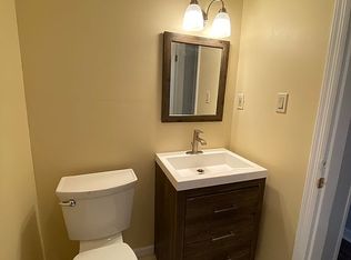 1037 King Georges Post Rd, Edison, NJ 08837