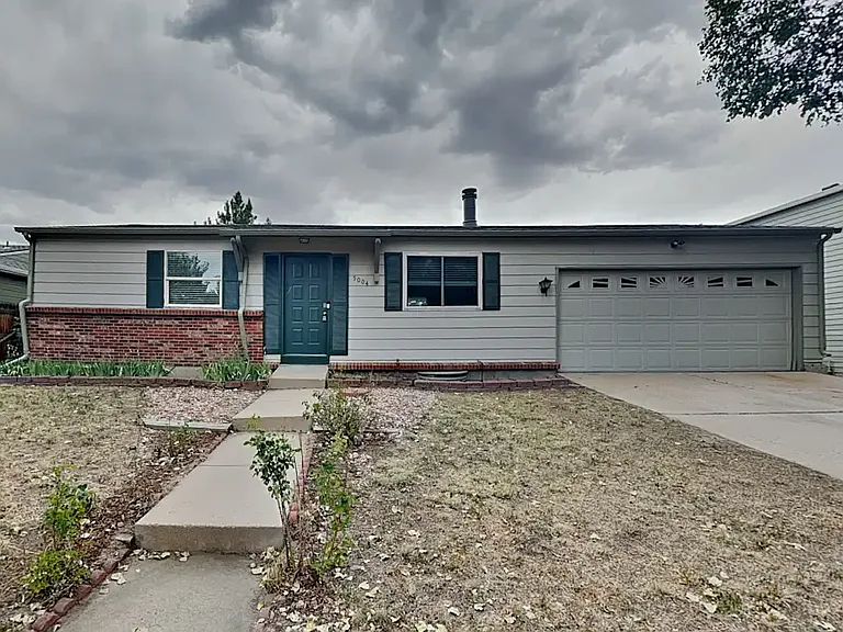 5005 S Richfield Cir — Photo 1