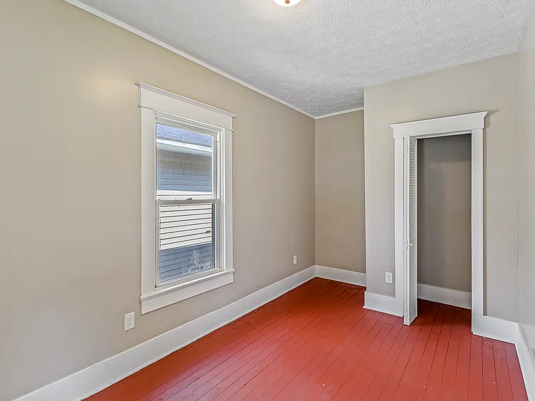 2522 Wilson Ave — Photo 13