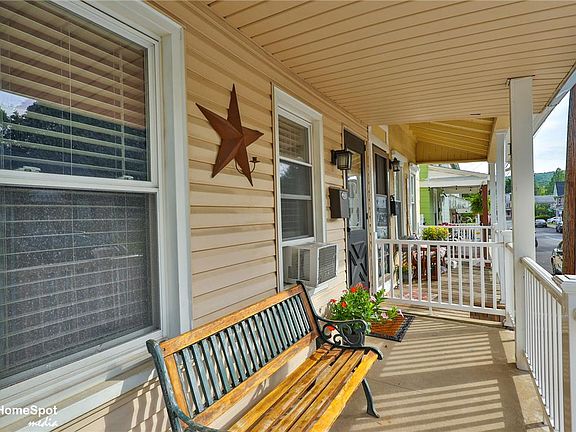 2nd image of 247 Adrain St