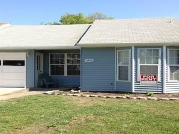 5988 Beechwalk Dr, Virginia Beach, VA 23464