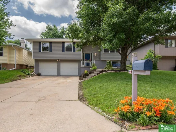5229 Hascall St, Omaha, NE 68106