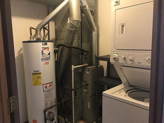 5th image of 15 N Victoria Ln APT E