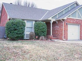 9421 E Bluestem St, Wichita, KS 67207