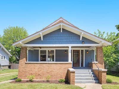 211 W 9th St, Holland, MI, 49423