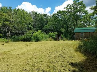 Dickson Rd, New Concord, OH 43762