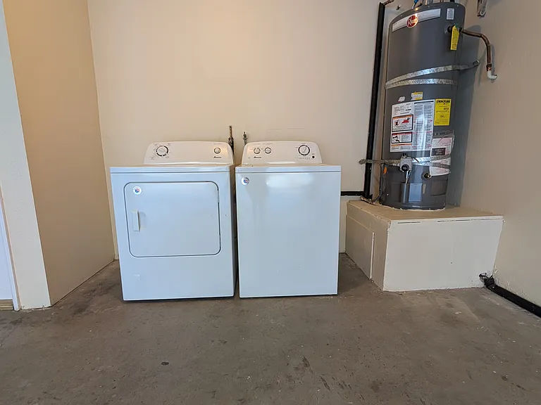 330 El Dorado St #8 — Photo 17