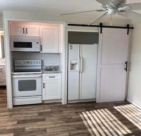 5105 Atlantic Ct #3 — Photo 6