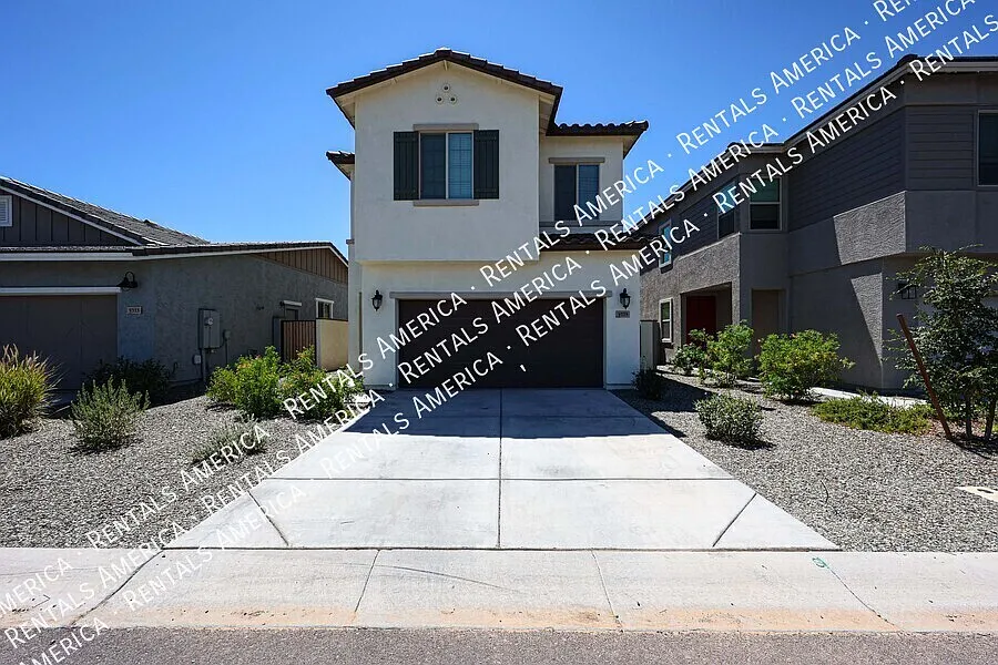 Move In Ready 4br In Eastmark — Photo 2
