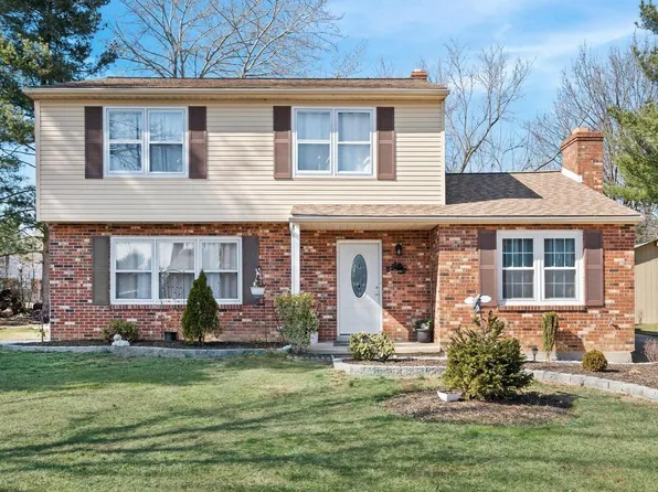 1 Galen Ct, Bear, DE 19701