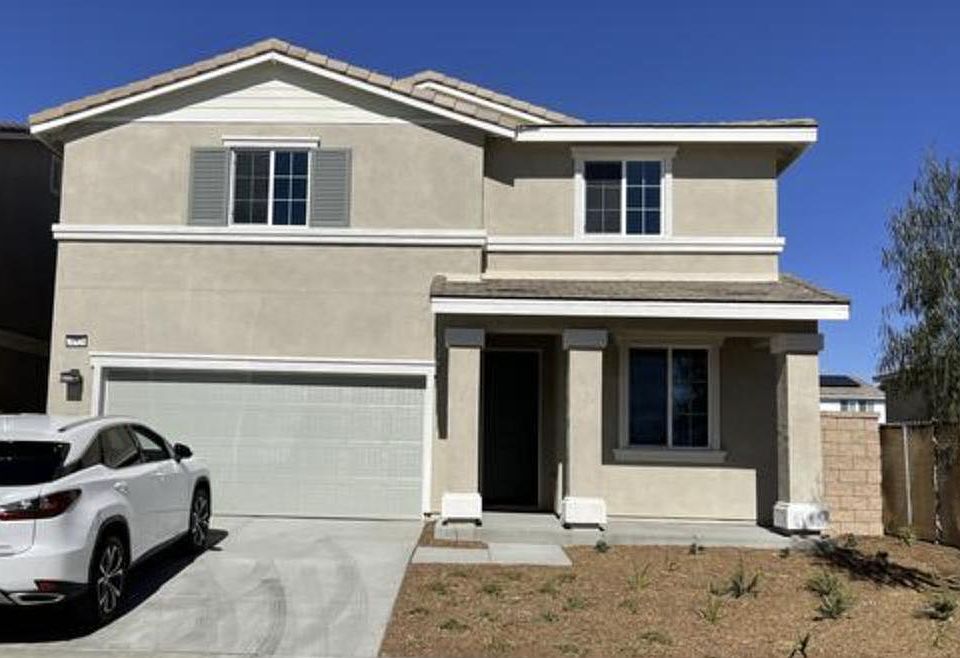1st image of 24926 Gossamer Ct