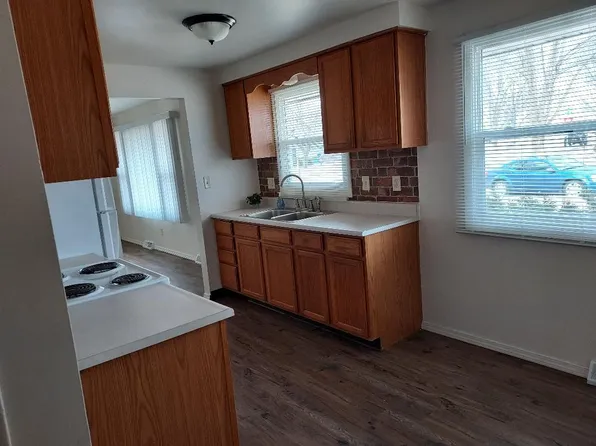 (undisclosed Address), Green Bay, WI 54303