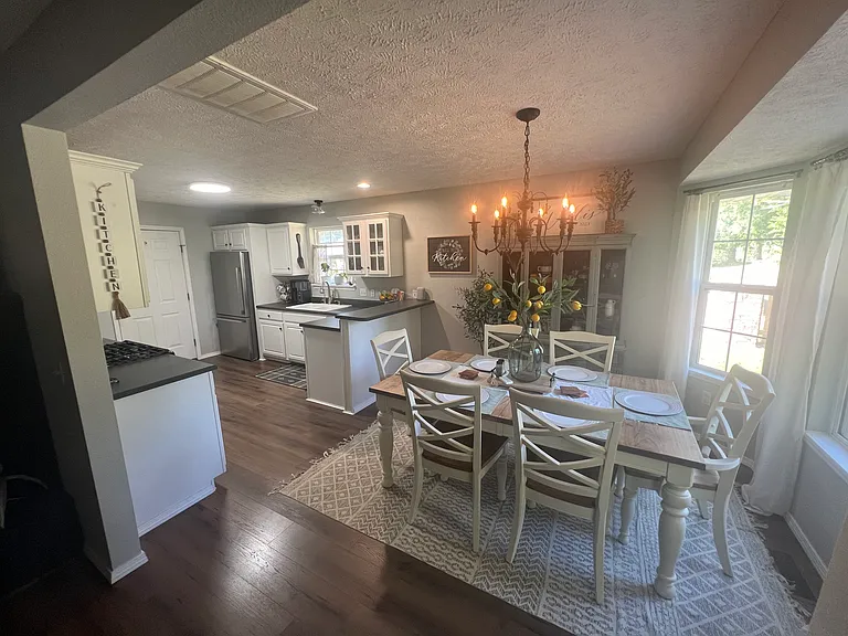 205 Miller Way — Photo 6