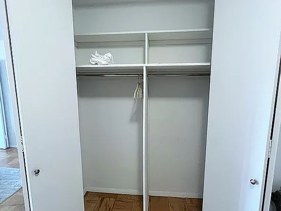 5th image of 245 E 63rd St APT 35G