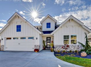 4040 W Farm View Dr, Boise, ID 83714