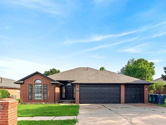 2nd image of 2612 NW 160th St