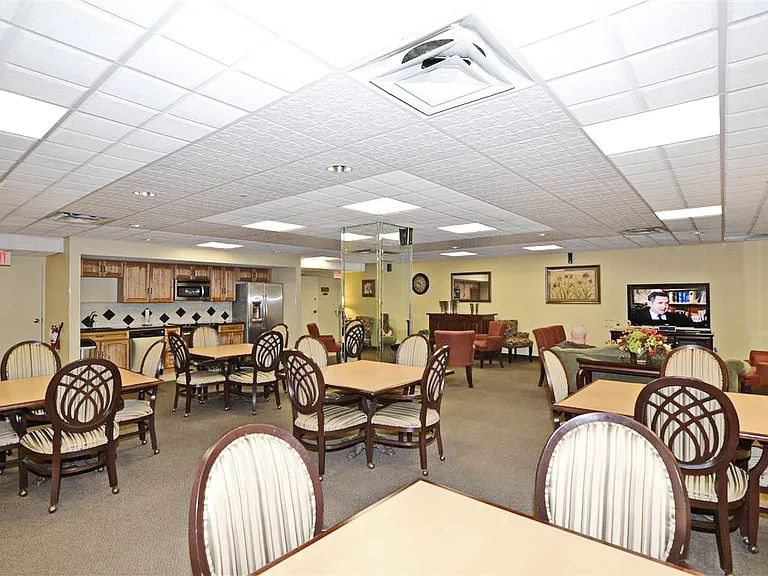 400 E Colonial Dr #603 — Photo 33