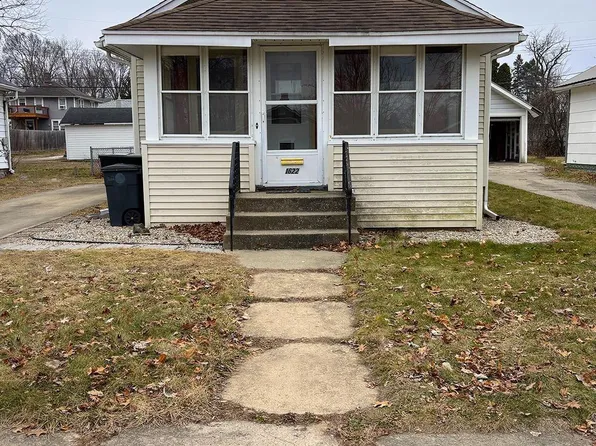 1622 E Fox St, South Bend, IN 46613