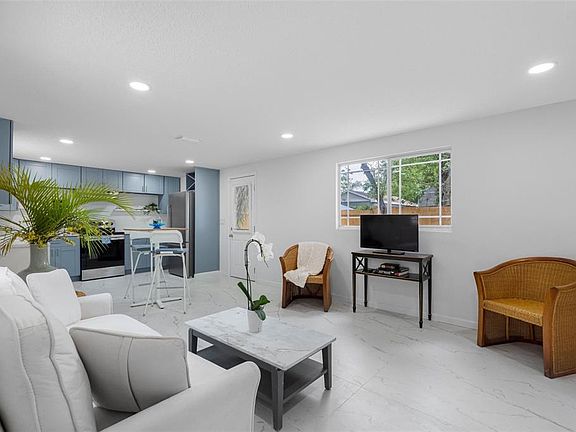 3rd image of 1208 E CHILKOOT AVENUE
