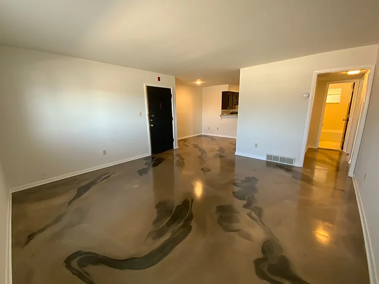 Library Place Apartments — Photo 27
