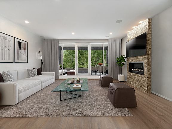 2nd image of 1452 W Walton St #3