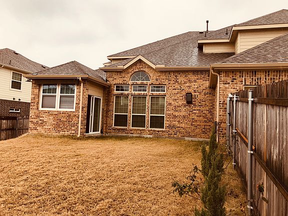 4th image of 1517 Redbird Dr