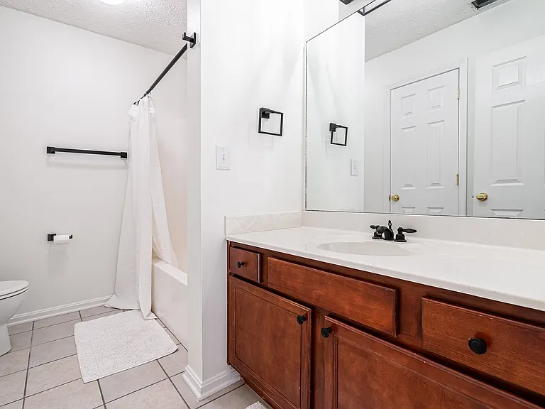 11009 Symington Cir — Photo 40