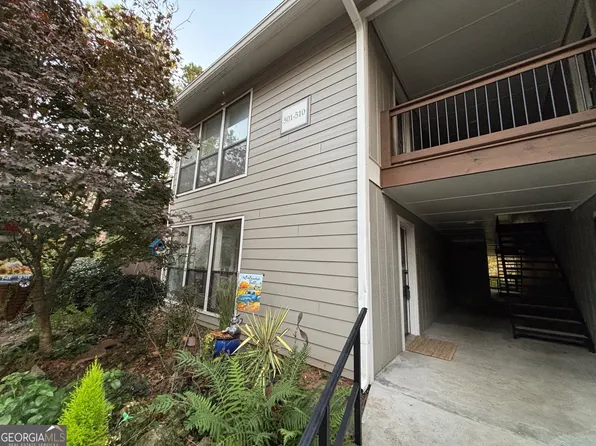 501 Park Ridge Cir, Marietta, GA 30068