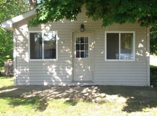 68475 Dailey Rd, Edwardsburg, MI 49112