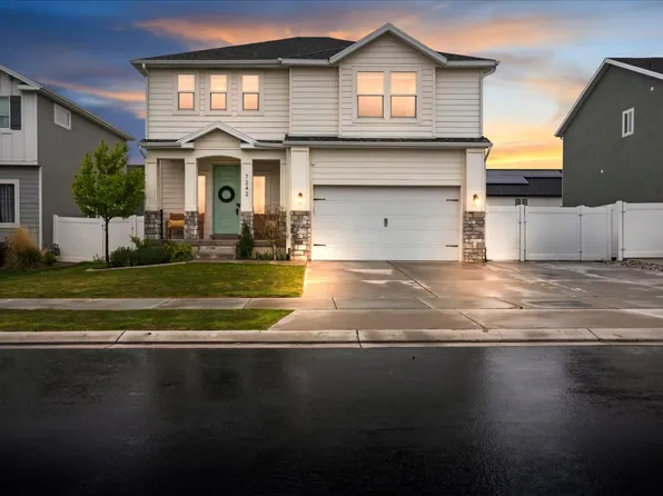 7242 N Clear Sky Ln, Eagle Mountain, UT 84005