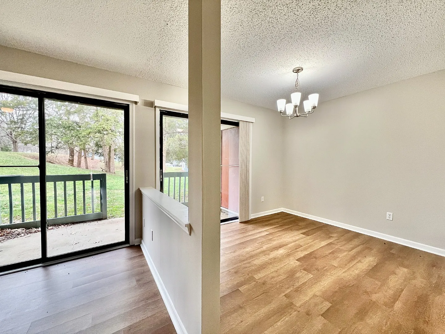 11084 Harrowfield Rd- Welcome Home! — Photo 4