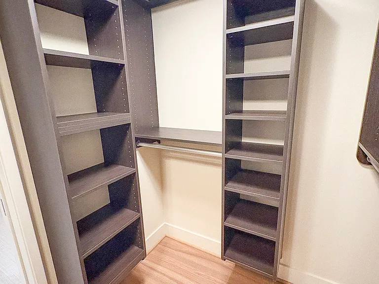 820 Blanchard St #1606 — Photo 25