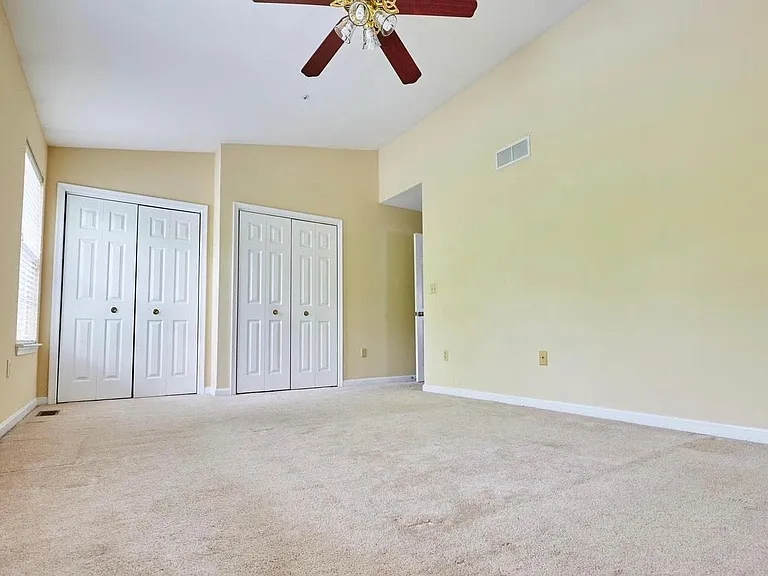 121 Langdon Farm Cir — Photo 13