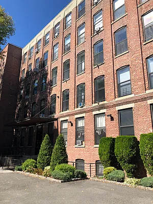 Rented by Triumph Property Group | media 18