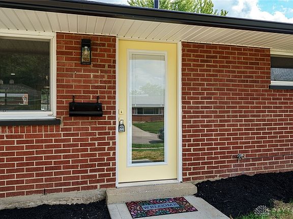 4th image of 4868 Neptune Ln
