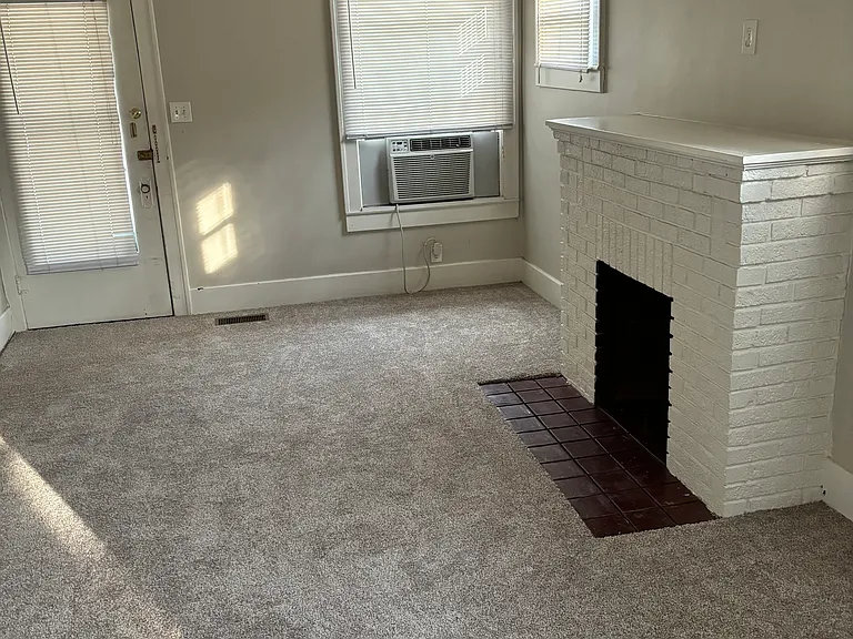 158 Linden Ln #1 — Photo 6