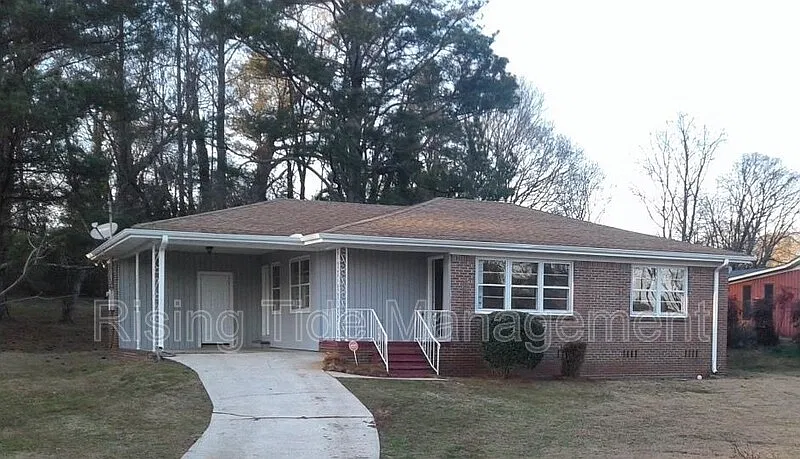 564 Zinnia Ln