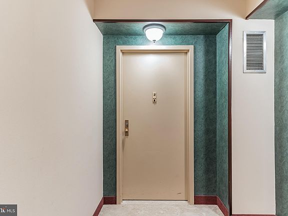 4th image of 3713 George Mason Dr Unit 213-W